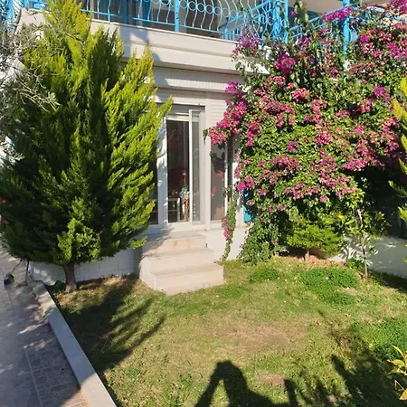 Burak Villa Çeşme